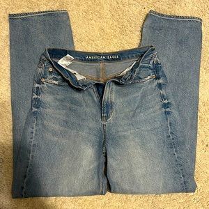 American Eagle Mom Jeans